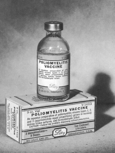 First working polio vaccine