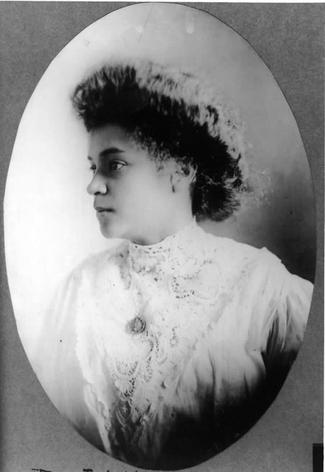 "Mrs. Anna Hodge of the Kansas State Federation of Colored Women’s Clubs"